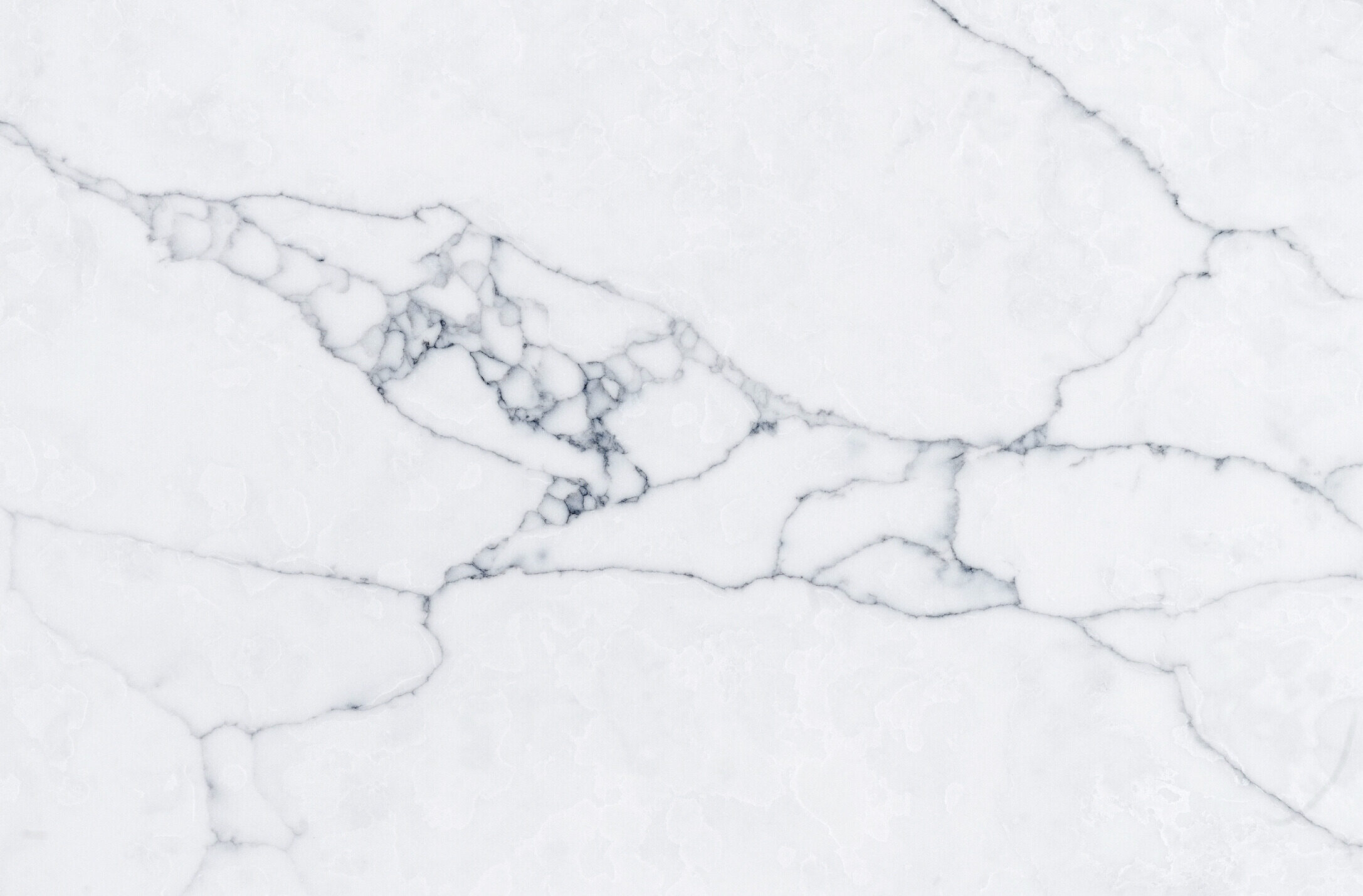 Capturing the Ethereal Beauty: the Aristo Collection's Cloud-Like Texture and Remarkable Transparency
